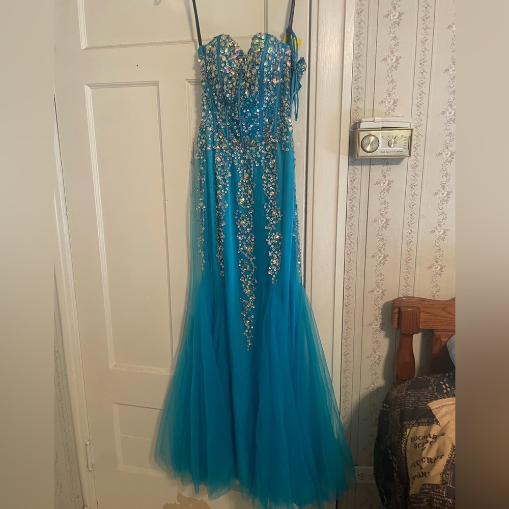 Mermaid style blue gown